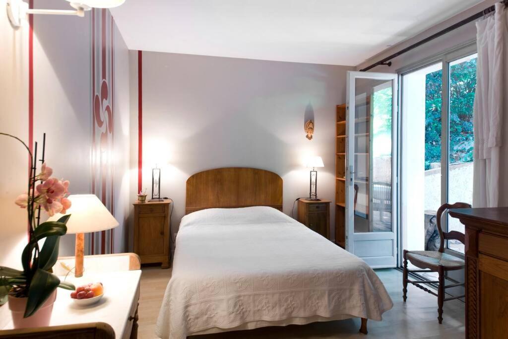 Le Cedre Bleu Otel Ciboure Dış mekan fotoğraf